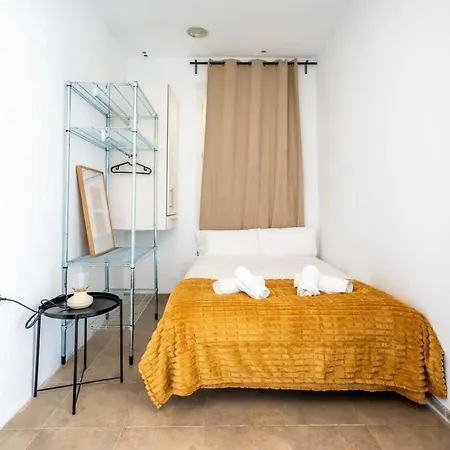 Gran Via Historic Catalan 4bd Only For Families Or Business Groups * Barcelona