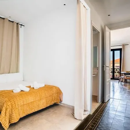 Gran Via Historic Catalan 4bd Only For Families Or Business Groups Barcelona