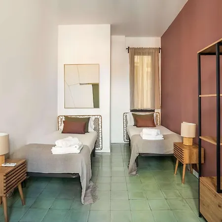 The Collection - Gran Vía Historic Catalan 4bd Only For Families Or Business Groups *