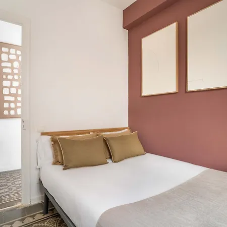 The Collection - Gran Vía Historic Catalan 4bd Only For Families Or Business Groups *