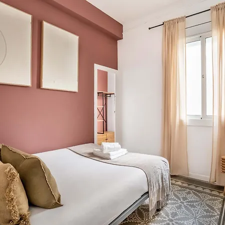 The Collection - Gran Vía Historic Catalan 4bd Only For Families Or Business Groups * Barcelona